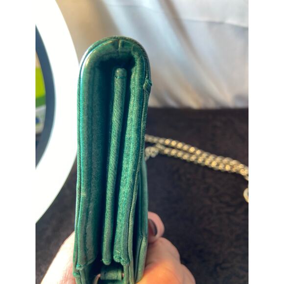 Rebecca Minkoff wallet on a chain - Picture 9 of 11